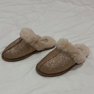 UGG Glitter Slippers with Cream Fur